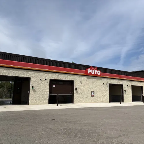 PUTO pa&scaron;apkalpo&scaron;anās automazgātava Vidzemes &scaron;osejā 85, Siguldā &ndash; ēka ar četrām mazgā&scaron;anas vietām