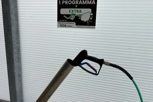 Mazgā&scaron;anas pistole un uzlīme &ldquo;1 programma + Extra&rdquo; Dipstage automazgātavā Baložos