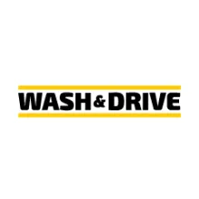 Wash & Drive logotips, teksts melnā un dzeltenā joslā.